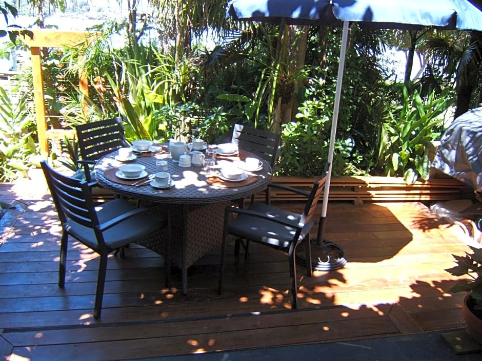 The Beach House Bed and Breakfast