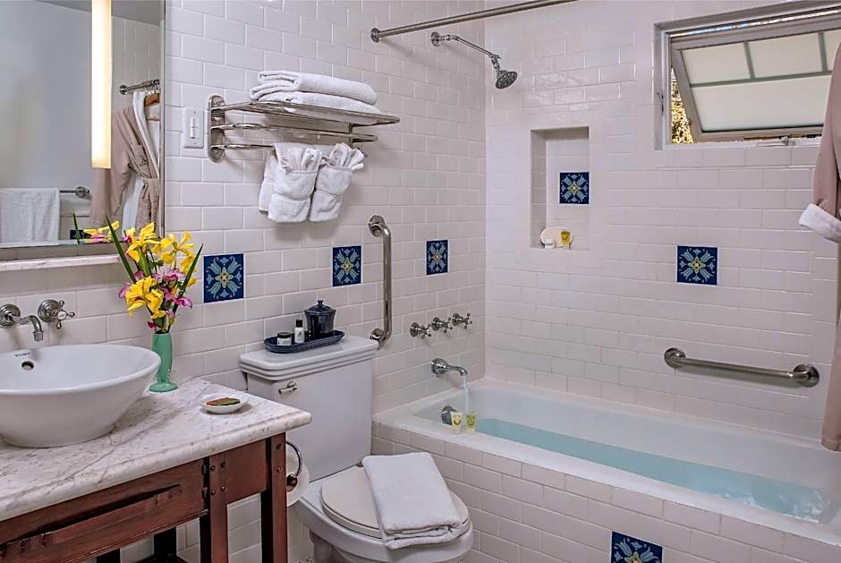 The Avalon Hotel in Catalina Island