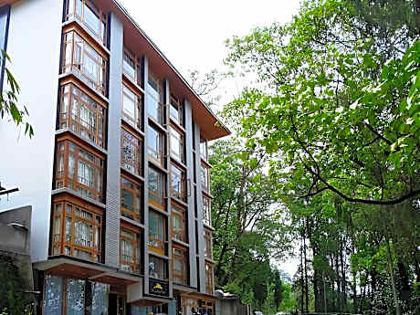 The Golden Crest Hotel