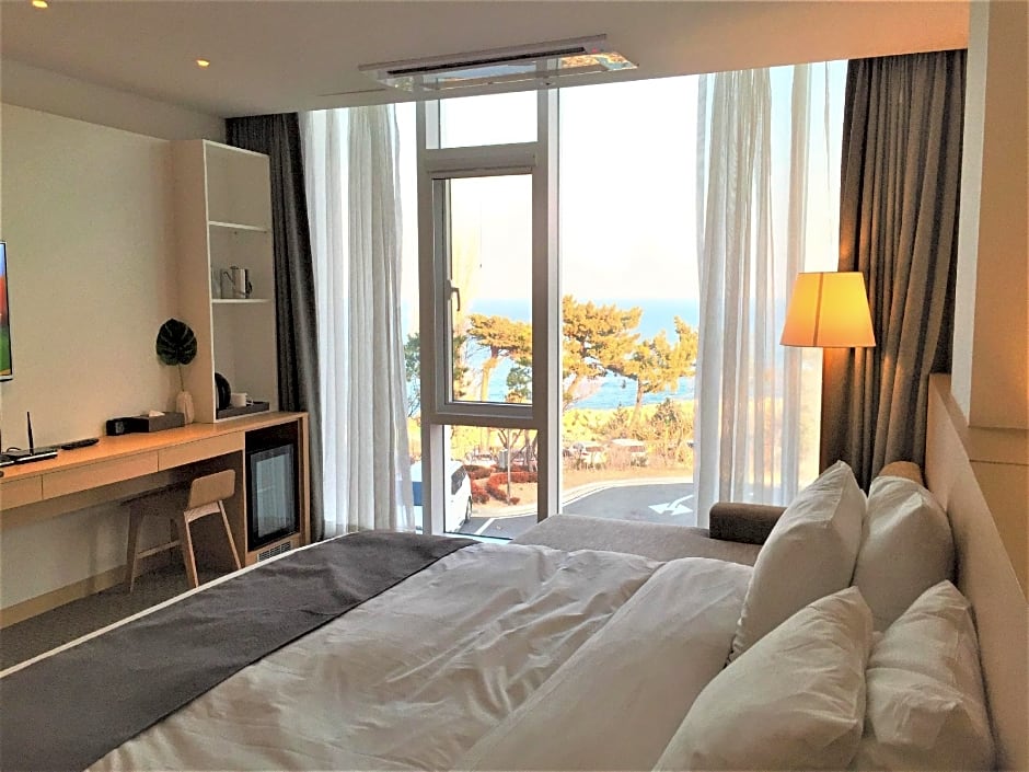 Naksan Beach Hotel