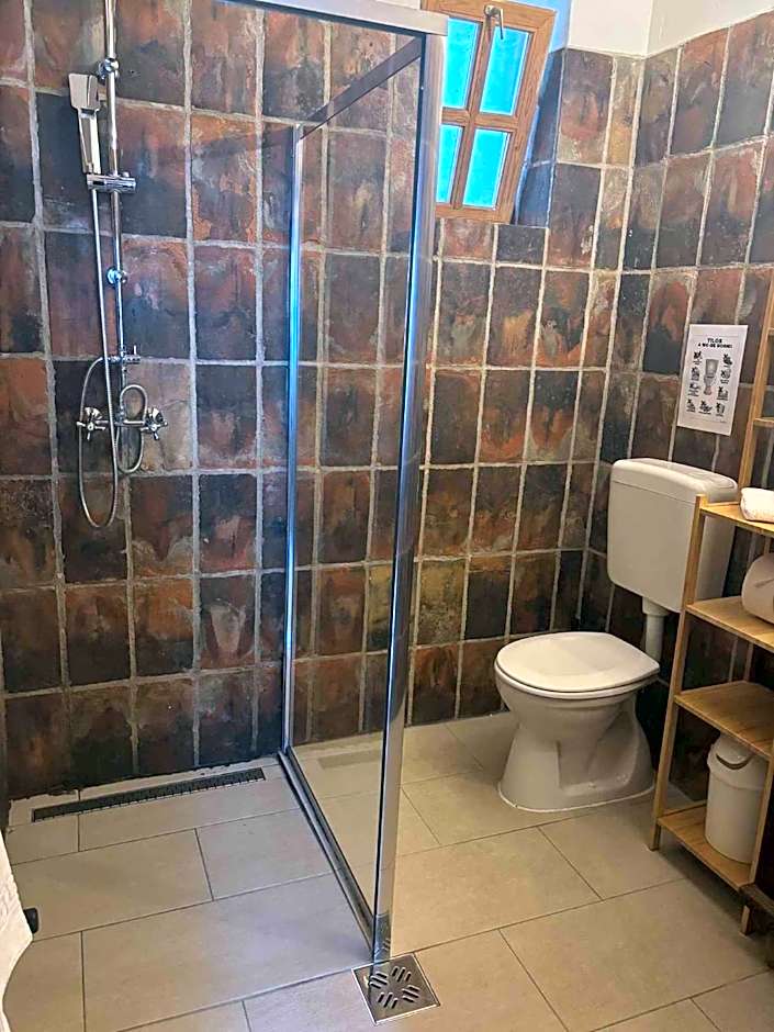 Hollóköves Vendégházak