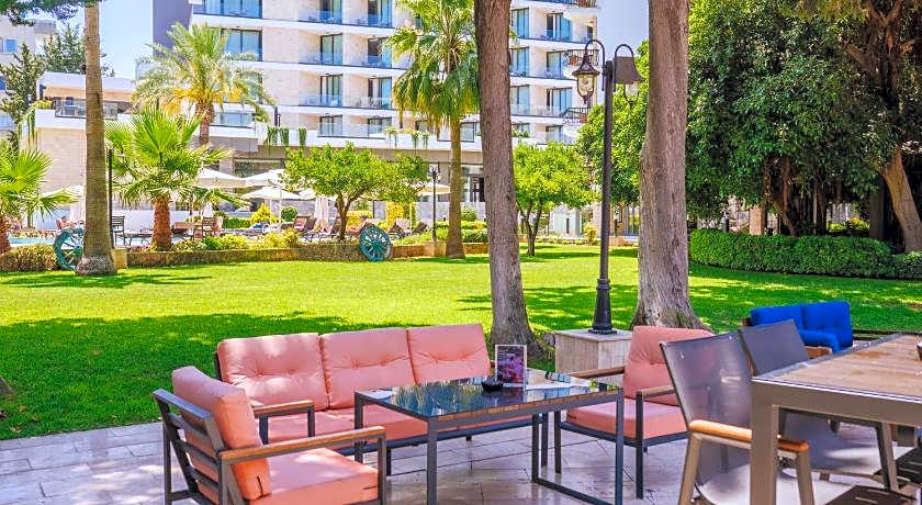 Pia Bella Hotel