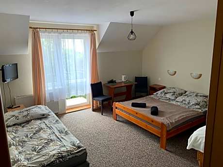 Quadruple Room with Sea View