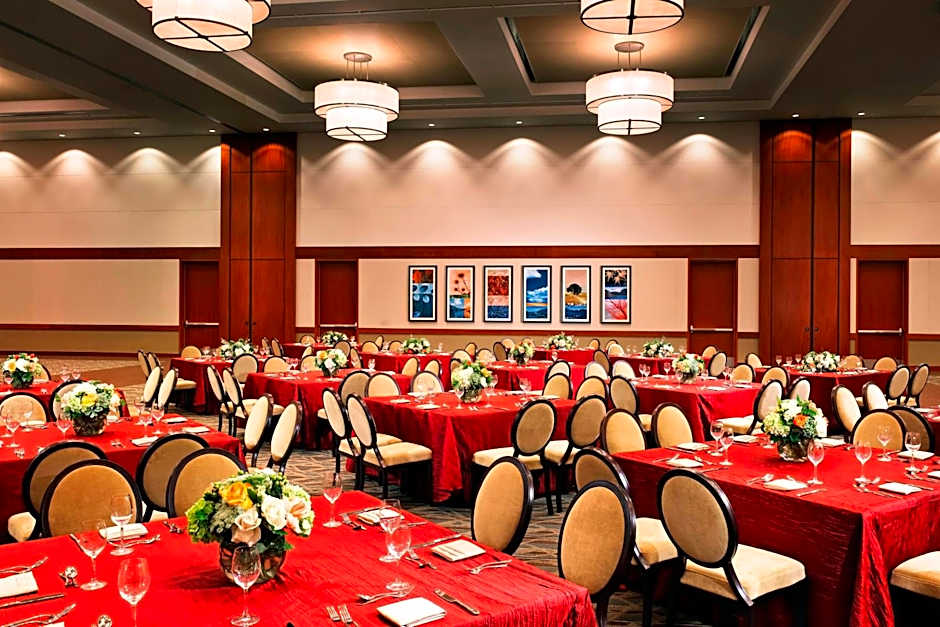 Sheraton Fairplex Suites & Conference Center