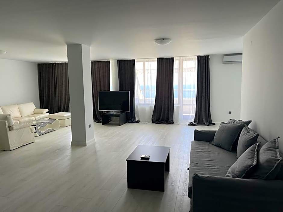 Continental Apartments