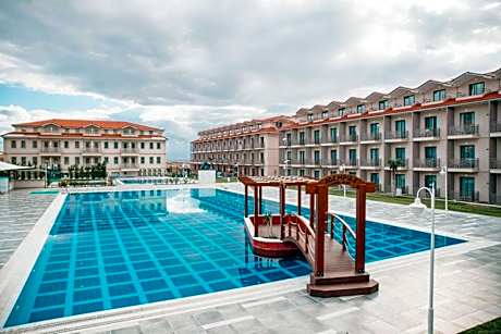 ADEMPİRA TERMAL&SPAHOTEL