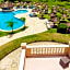 Howard Johnson Hotel Resort Villa de Merlo