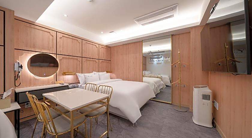 Suwon Station Hotel Insta