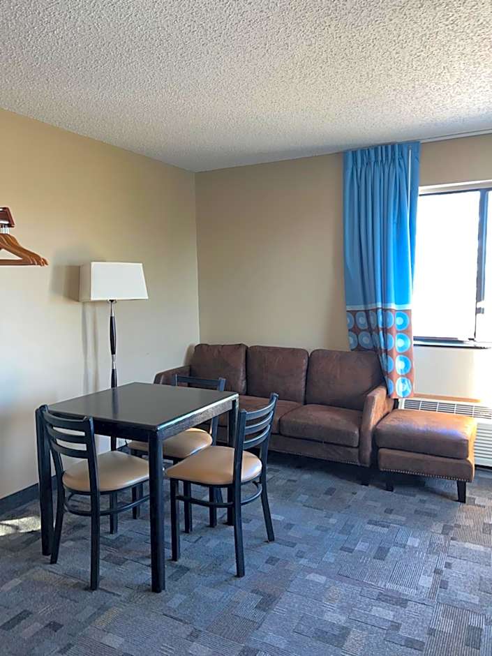 Super 8 by Wyndham Estherville