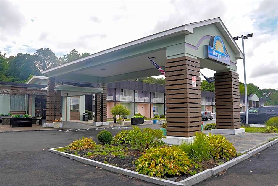 Photo 1 of 29 of Days Inn by Wyndham Southington