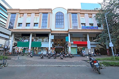 Hotel De Rajnigandha