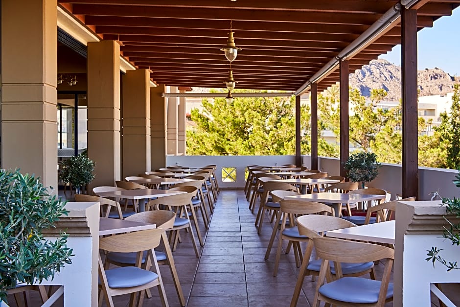 Labranda Miraluna Village