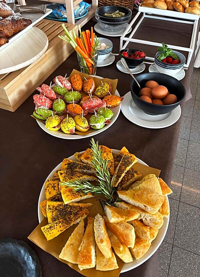 Hotel Garisenda sul Lungomare Riccione B&BRUNCH