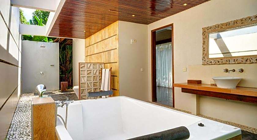 Avery Le Nixsun Villas by Waringin Hospitality