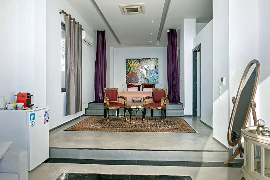 Serenity Boutique Suites