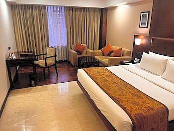 The Ocean Pearl Hotel