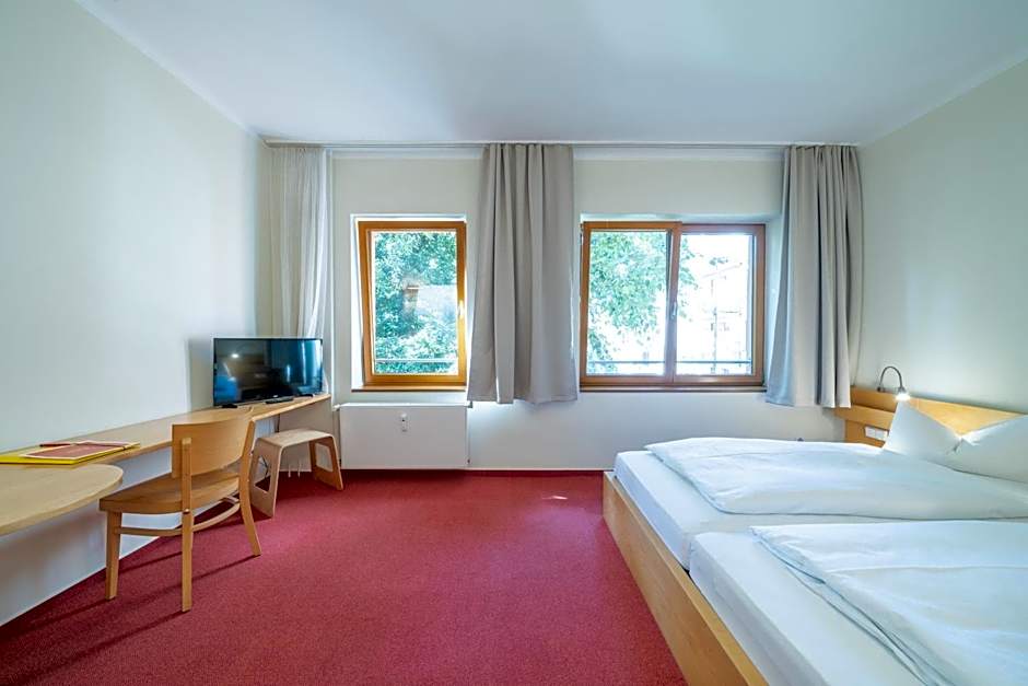 Hotel 26