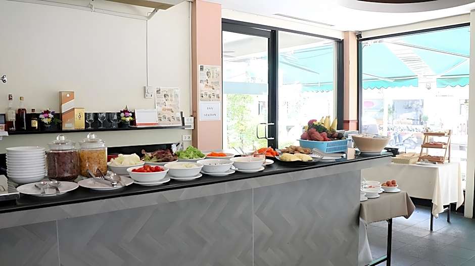 Admiral Suites Bangkok