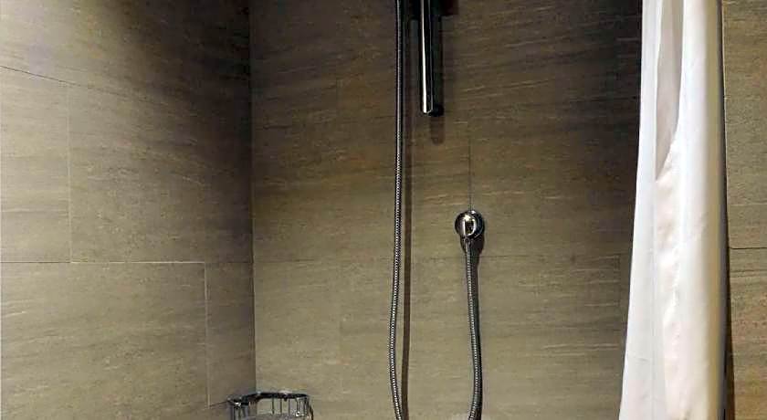 Batiqa Hotel Jababeka