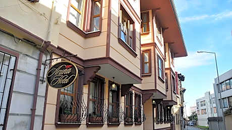 Aruna Boutique Hotel