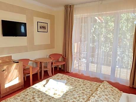 Double or Twin Room with Balcony
