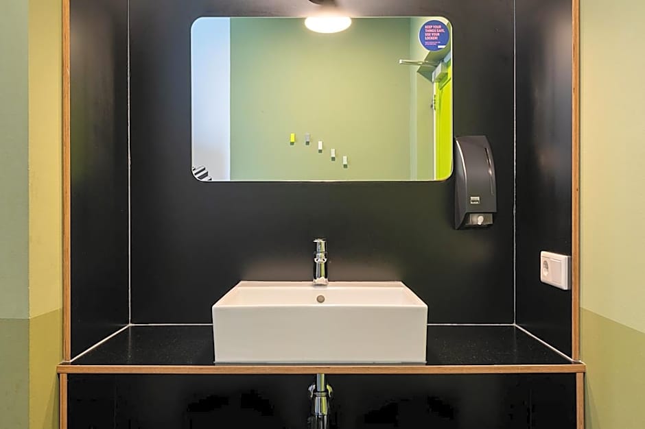 Stayokay Hostel Amsterdam Vondelpark