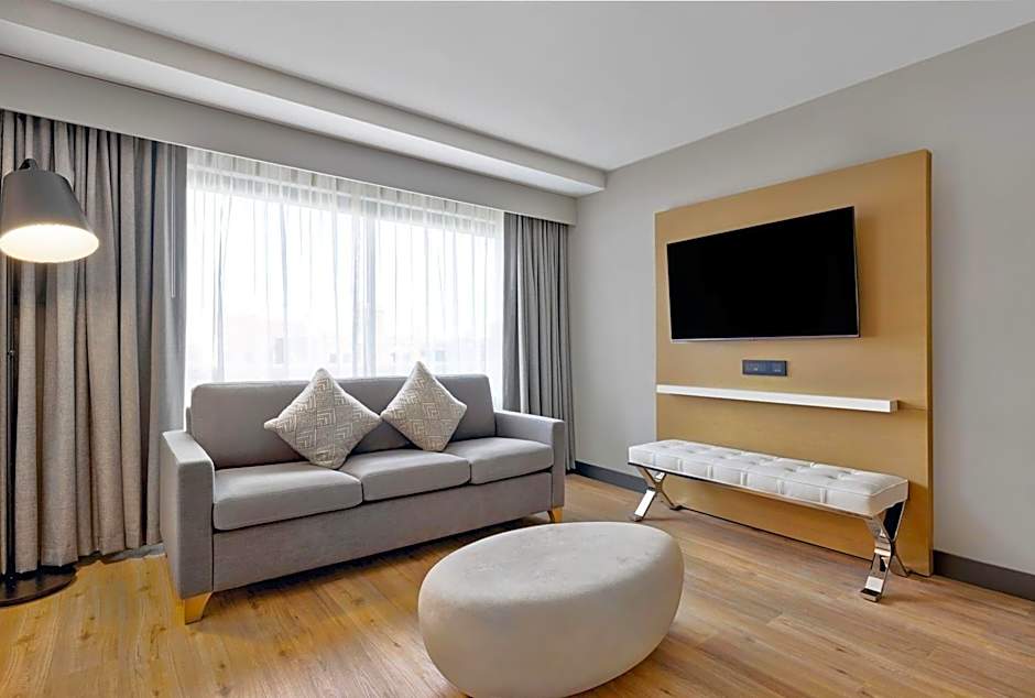 DoubleTree by Hilton Davenport