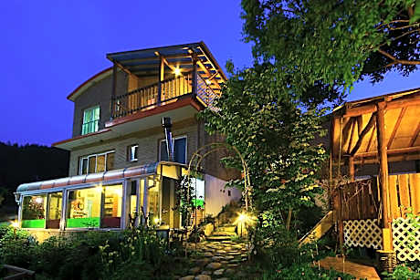YangYang Poolbit Doongji pension