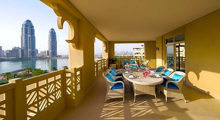 Grand Hyatt Doha Hotel & Villas