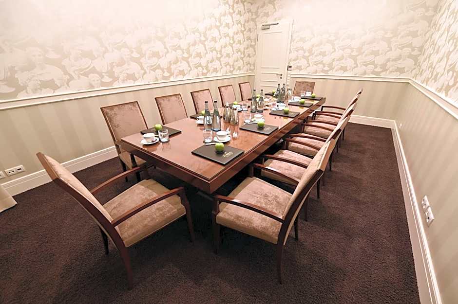 Hotel & Restaurant Schönau