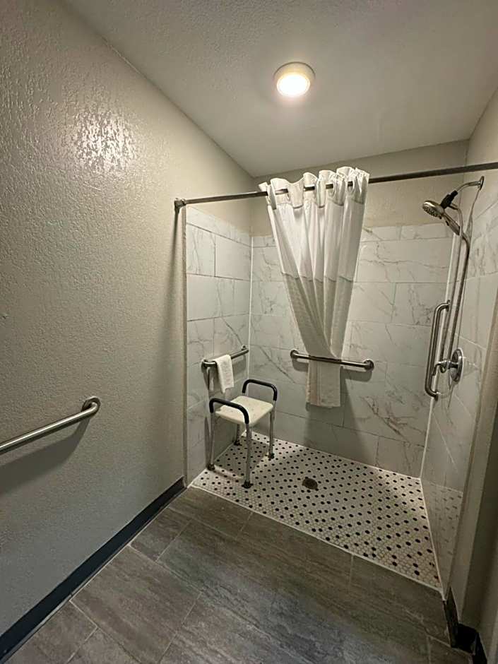 Quality Inn Newnan - Atlanta South