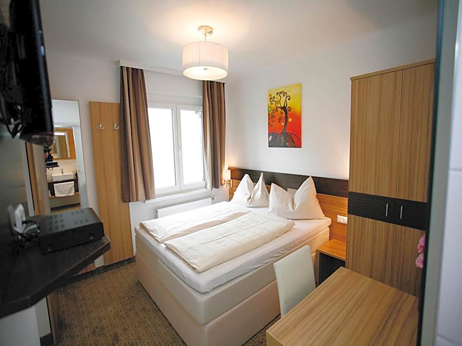 Hotel Diana