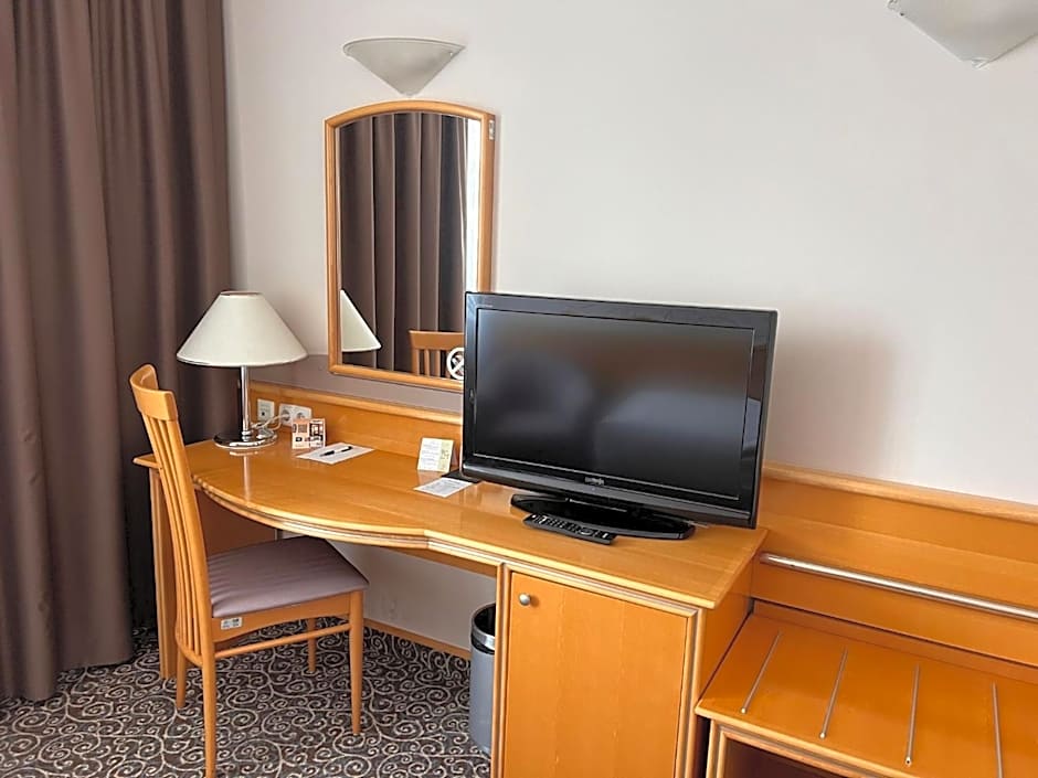 Hotel Paka