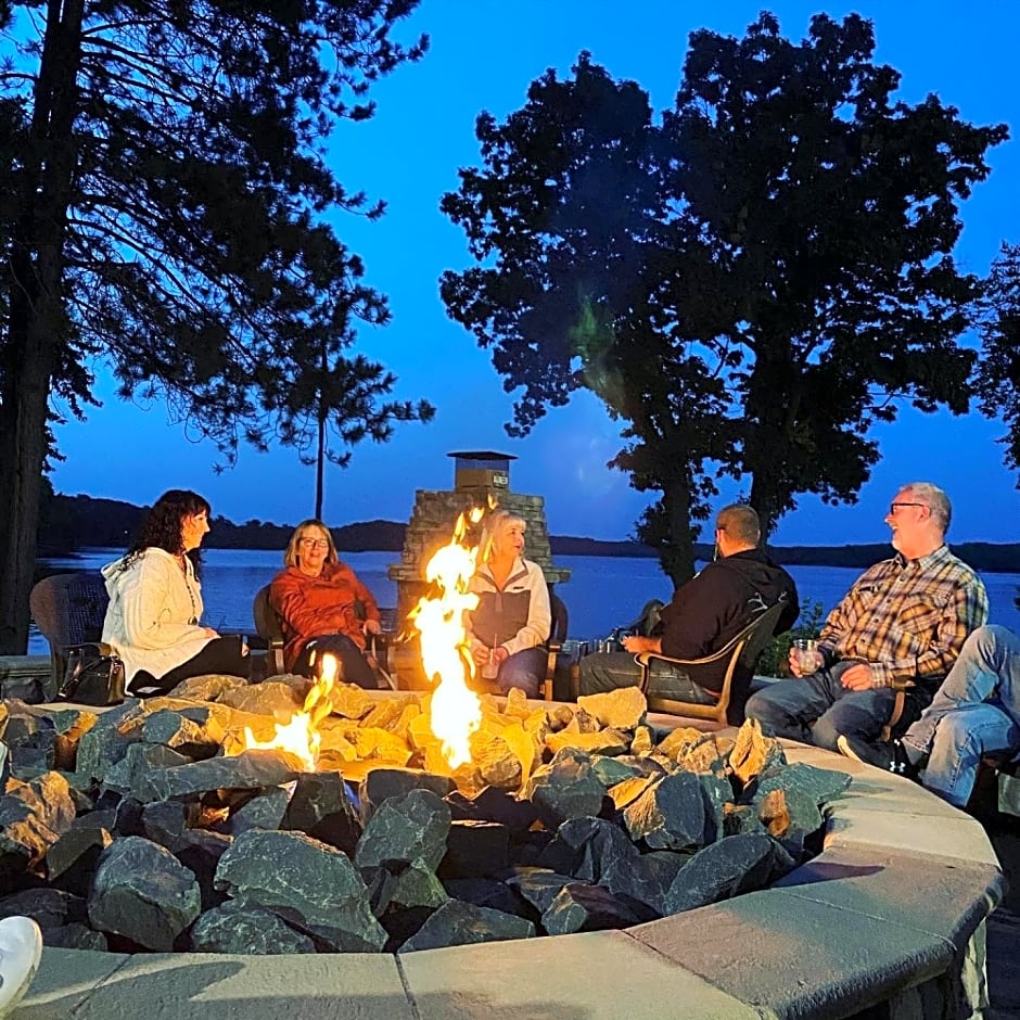 Balsam Lake Lodge