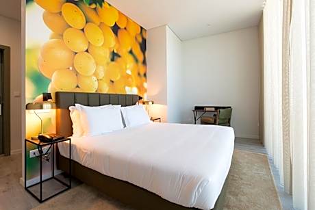 Standard Double or Twin Room with Garden View