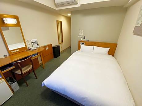 Semi Double Room - Smoking