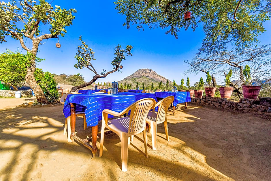 Hotel Castle Rock Mount Abu by SAH