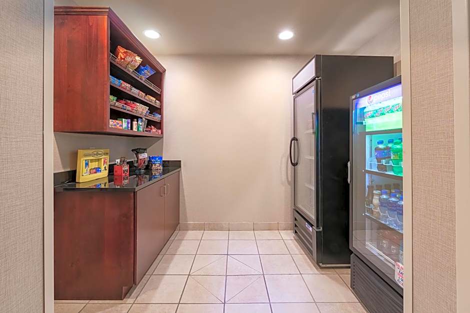 Cobblestone Inn & Suites - Durand