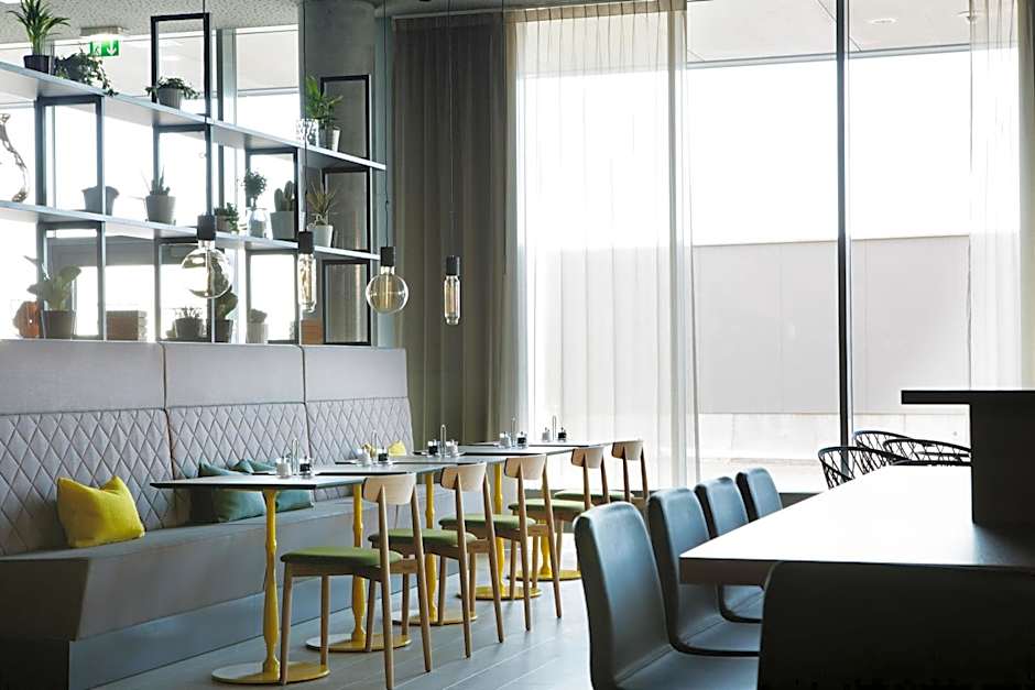 Comfort Hotel Bergen Airport