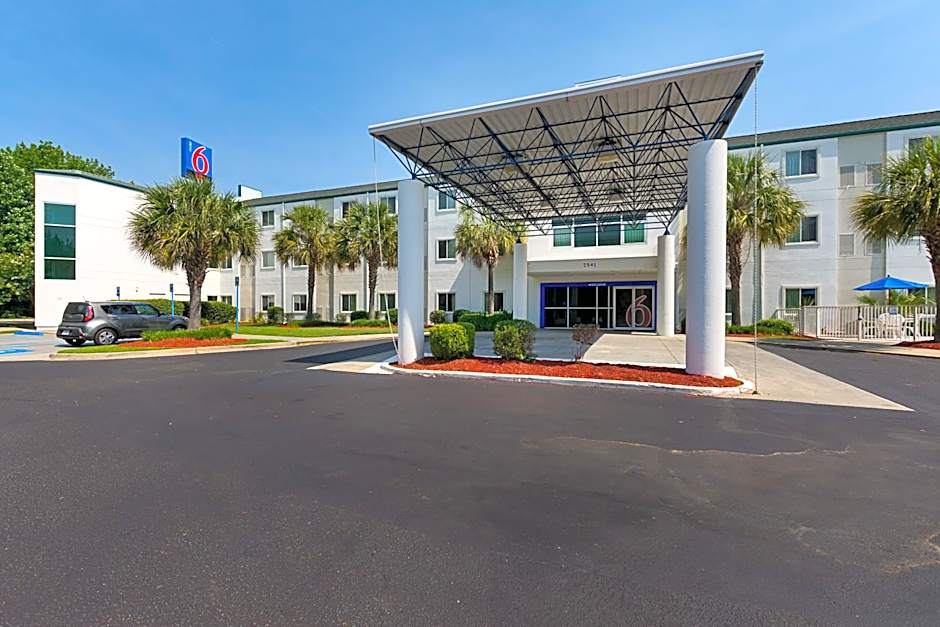 Motel 6-Columbia, SC - Fort Jackson Area
