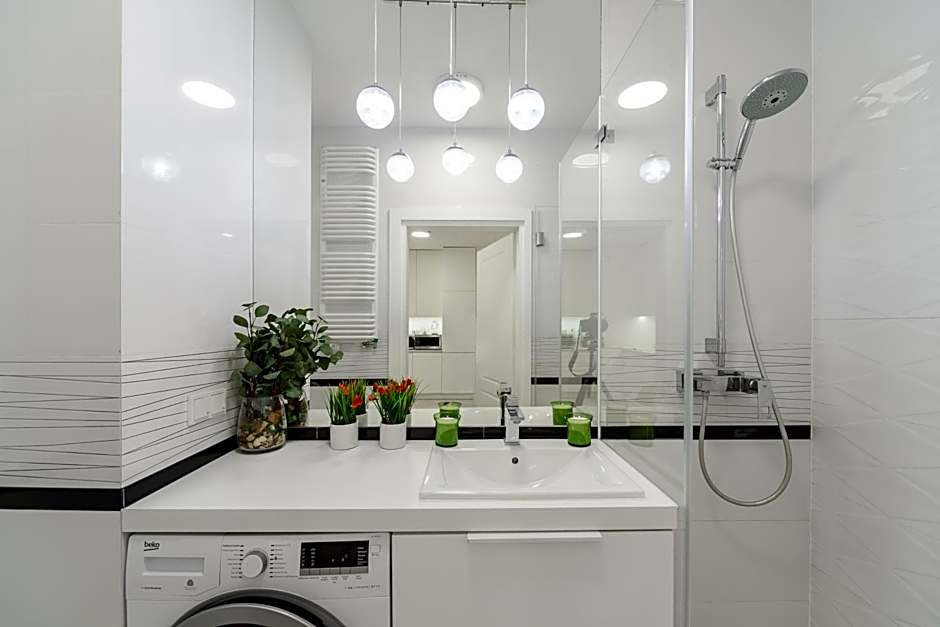 Lumina I Design 2-room Apartments I Parking I Balcony I Mennica Residence
