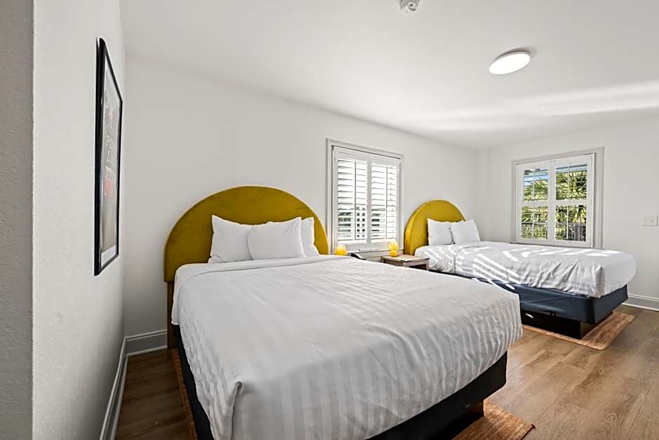 Charleston Creekside Inn