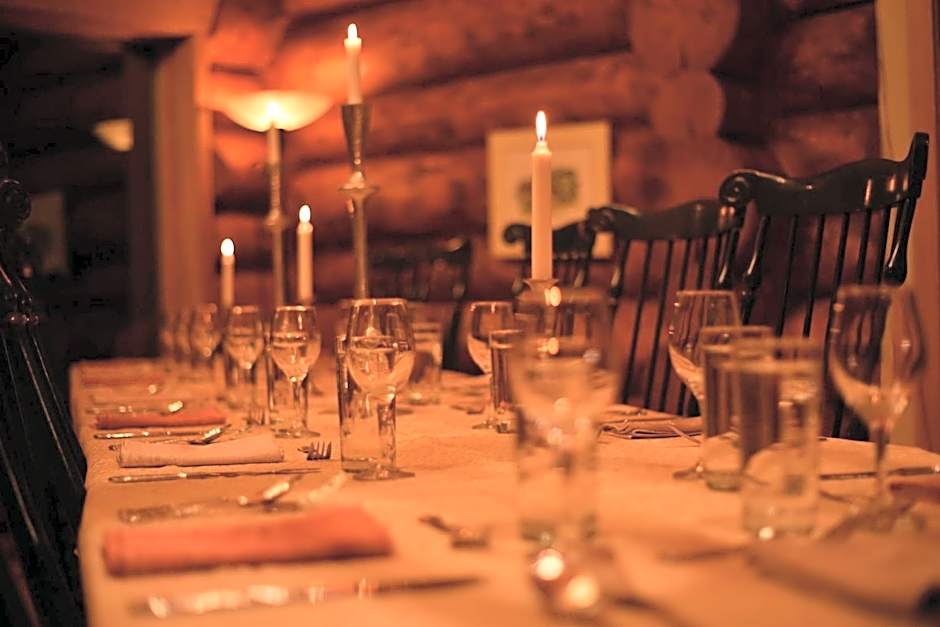 Inn on the Lake - Whitehorse