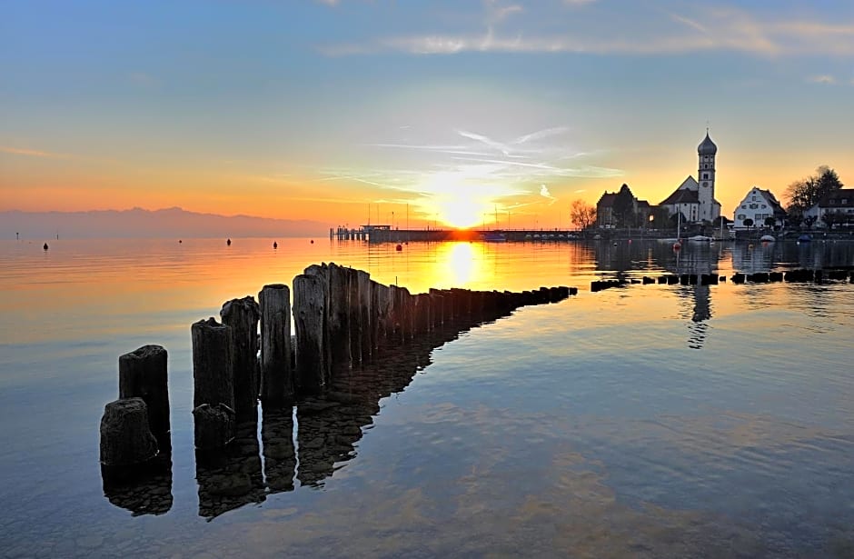 Schloss Hotel Wasserburg