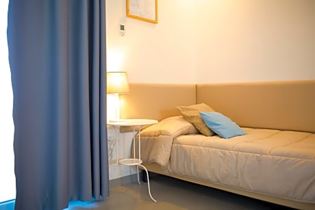 Family Room with Private Bathroom - Disability Access