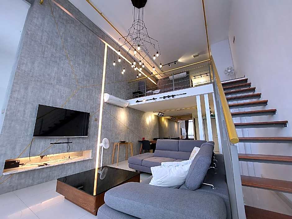 Stylish Duplex, Pinnacle PJ City #3A (2pax)