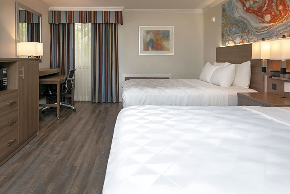 Holiday Inn - Executive Center-Columbia Mall, an IHG Hotel