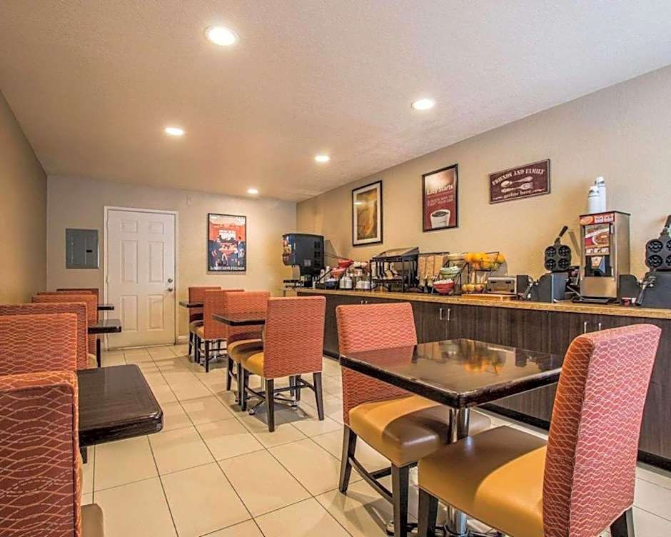 Econo Lodge & Suites El Cajon San Diego East – El Cajon, CA