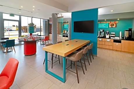 Avid Hotel Querétaro Centro Sur by IHG