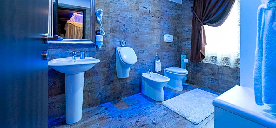 Hotel Boutique Mikaela (Adult Only)